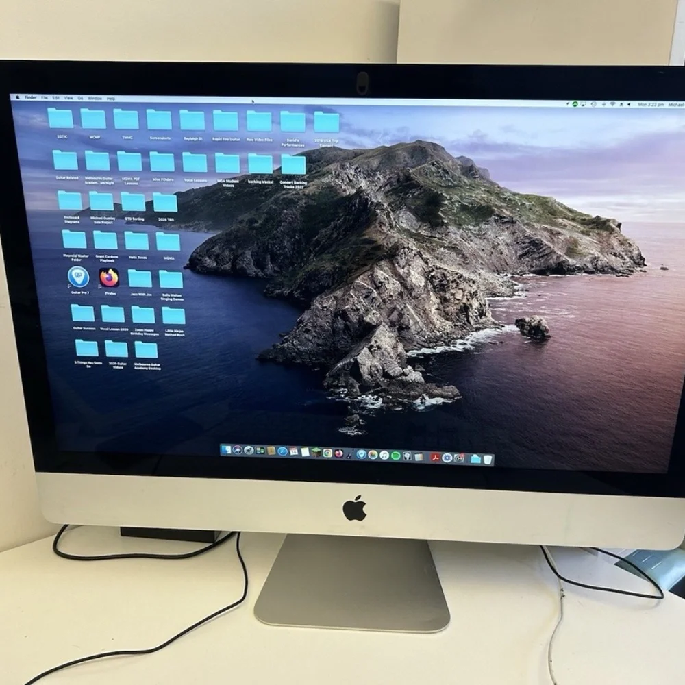 iMac selling for 100$