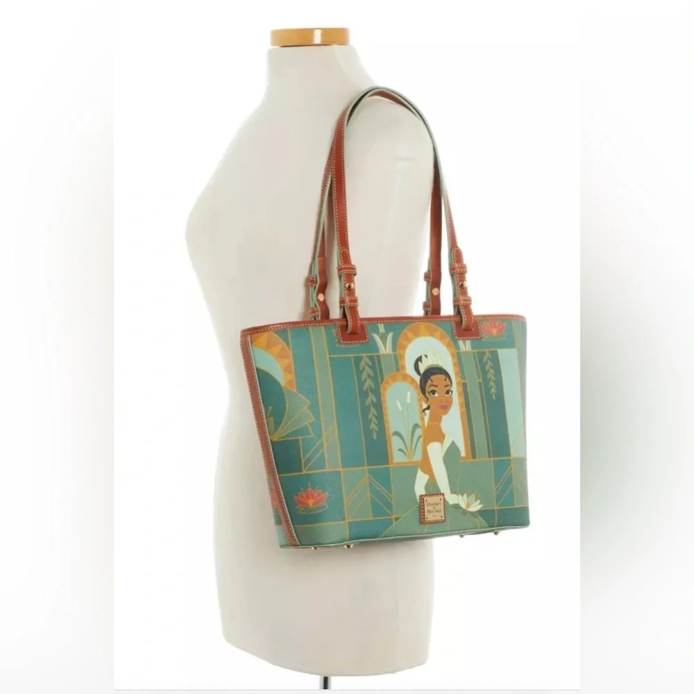 💫Disney Dooney & Bourke Tiana Tote- Collectible 4 Disney fans & Enthusiasts 👸🏽 🐸