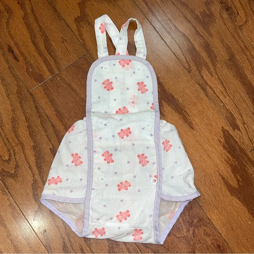 Vintage polar infant wear teddy bear and hearts Print Diaper Cover with Straps