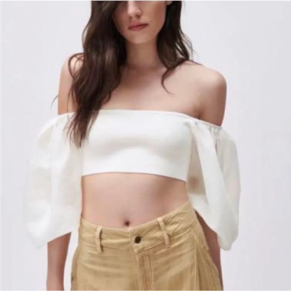 Zara trendy white