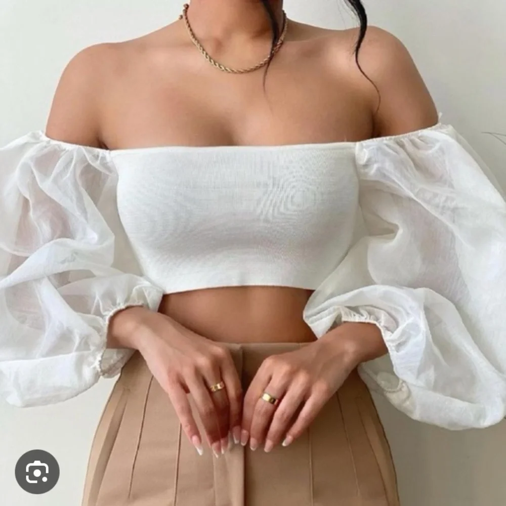 Zara trendy white