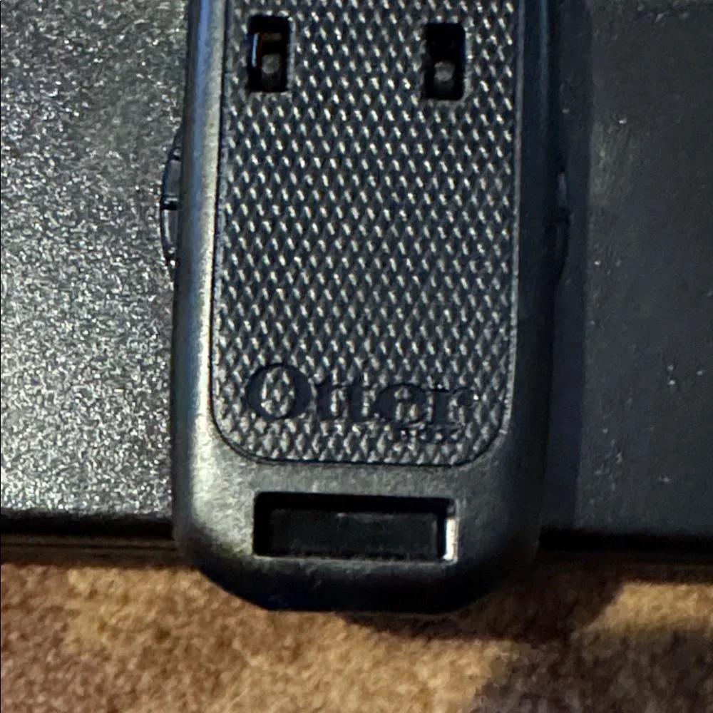Original Black Otterbox Defender Series Case Holster Belt Clip Apple iPhone 4 4S