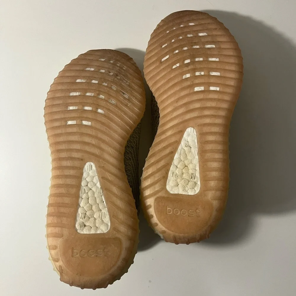 Adidas Yeezy Boost 350 V2 Citrin Low Top Sneakers