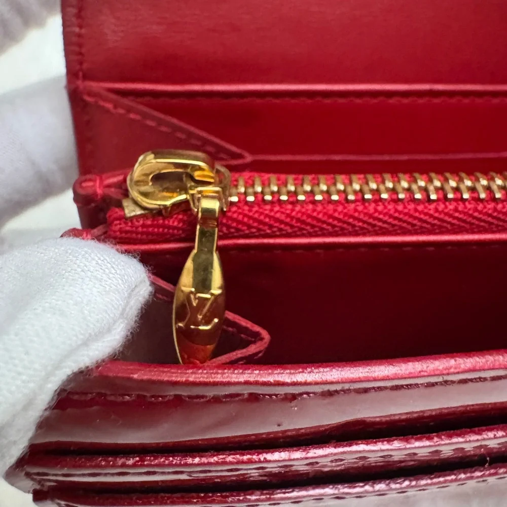 Louis Vuitton portefeuille sarah