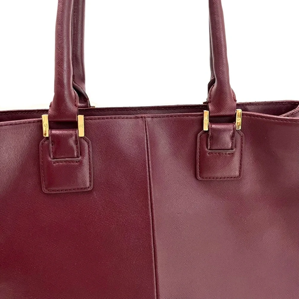 Tory Burch this stylish