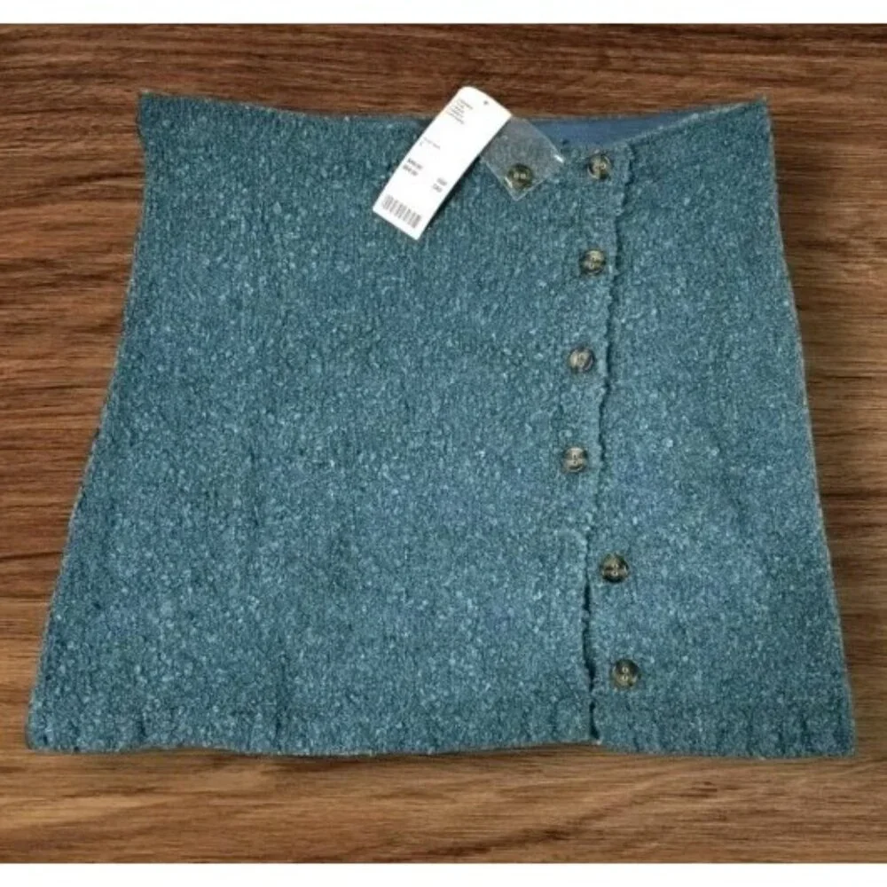 NWT Urban Outfitters Mini Skirt Aster Fuzzy Knit Buttons Blue Gray  Sz Large UO