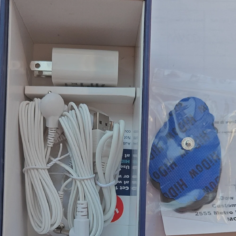White VR Controller Charger Set