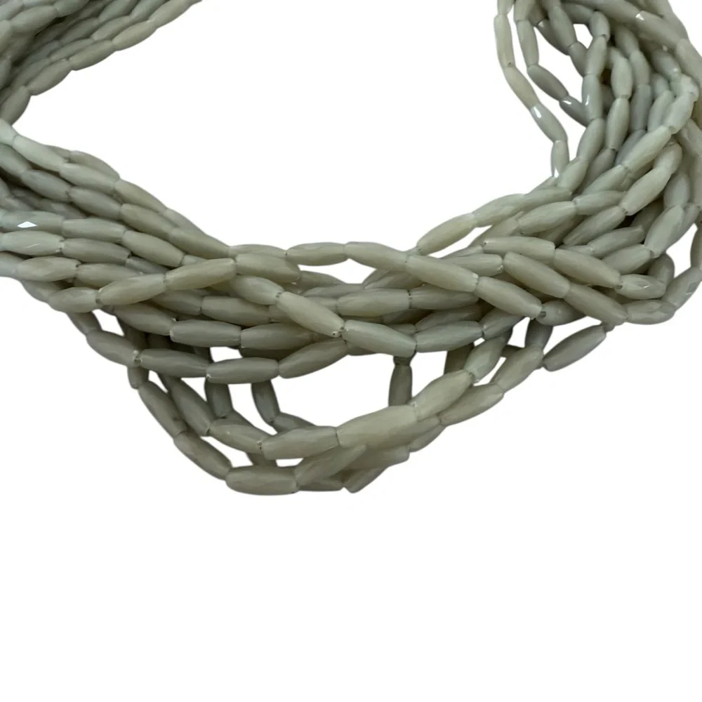 neckalce this flaws