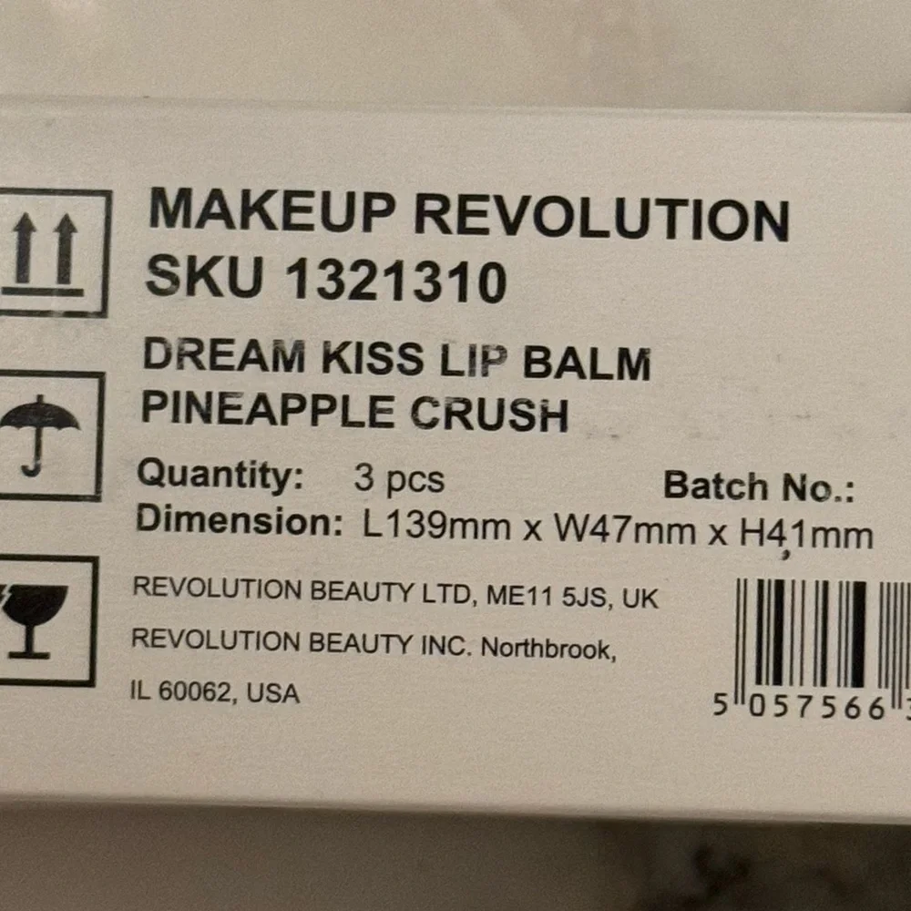New!!! Makeup Revolution | Dream Kiss Lip Balm | Pineapple Crush