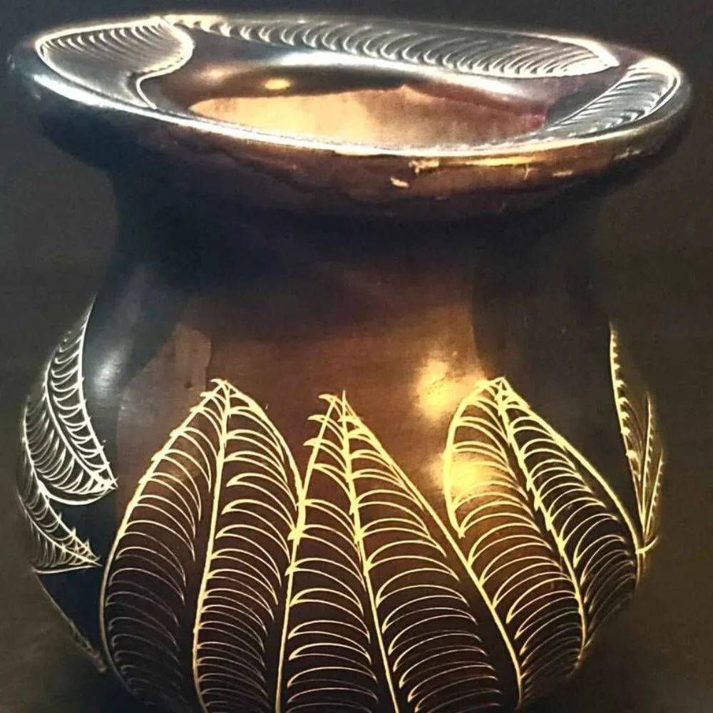 Kenya Vintage Hand Carved Soapstone Signed Vase with Leaf Etching