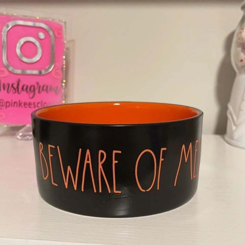 RAE DUNN HALLOWEEN DOG/CAT BOWL