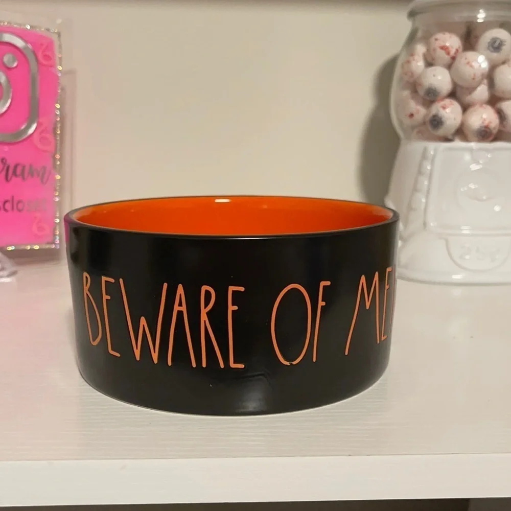 RAE DUNN HALLOWEEN DOG/CAT BOWL