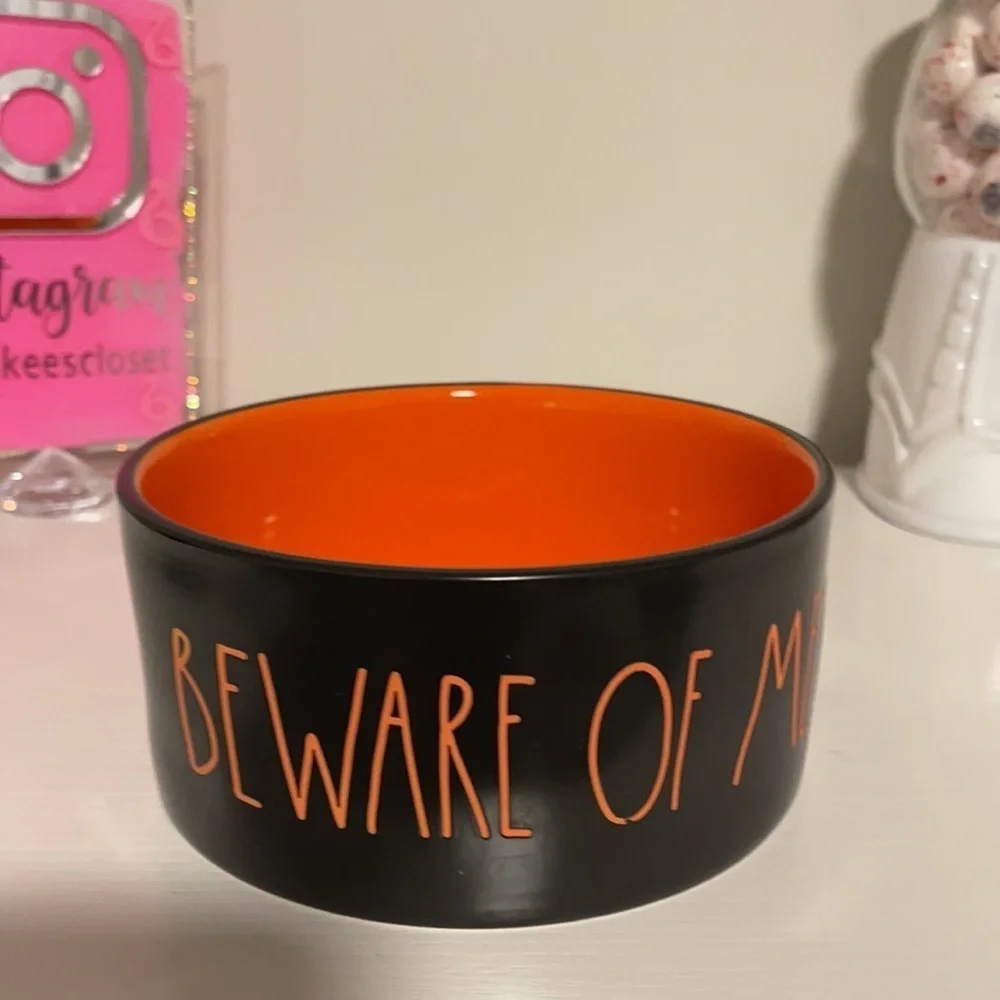 RAE DUNN HALLOWEEN DOG/CAT BOWL