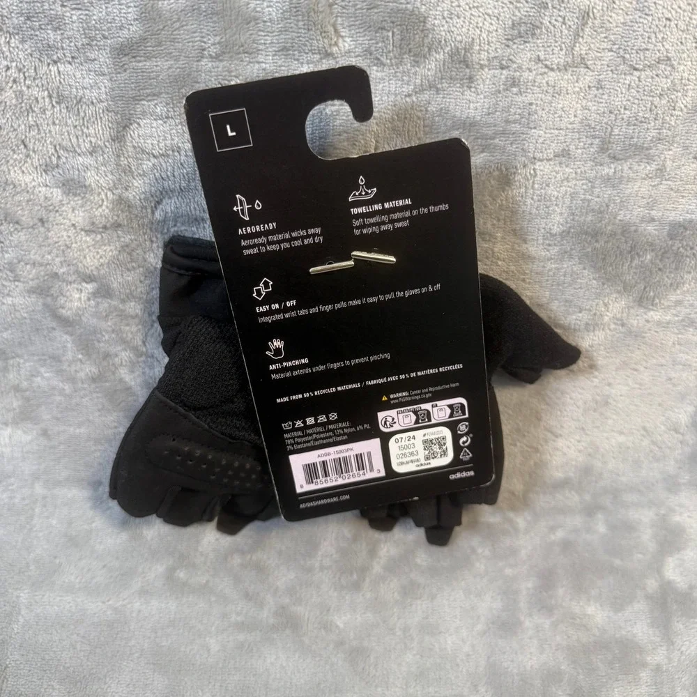adidas essential women