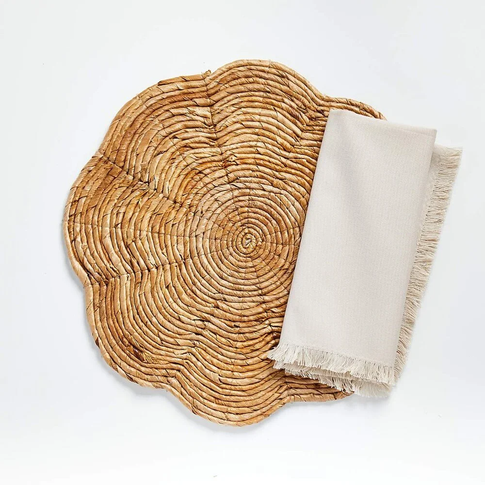 NEW Crate&Barrel Craft Birch Beige Organic Cotton Fringe Napkin, Set of 4