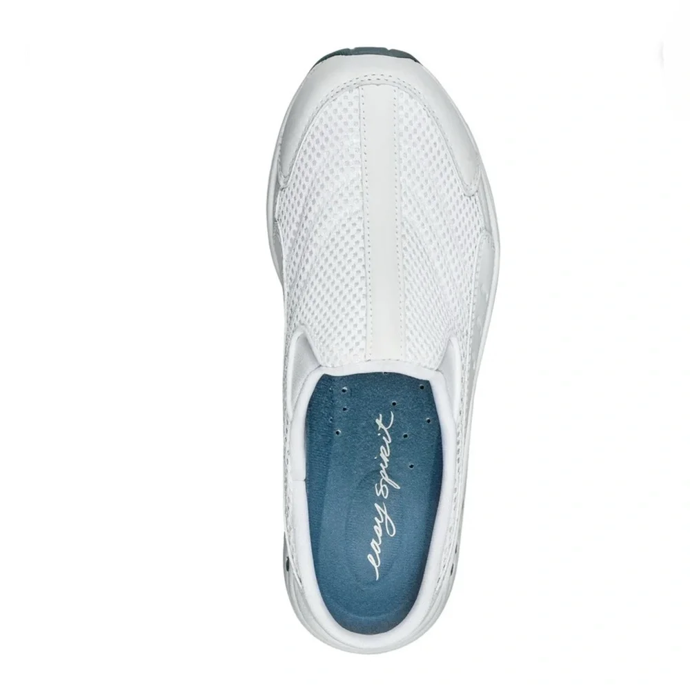 Easy Spirit clogs absorb plus