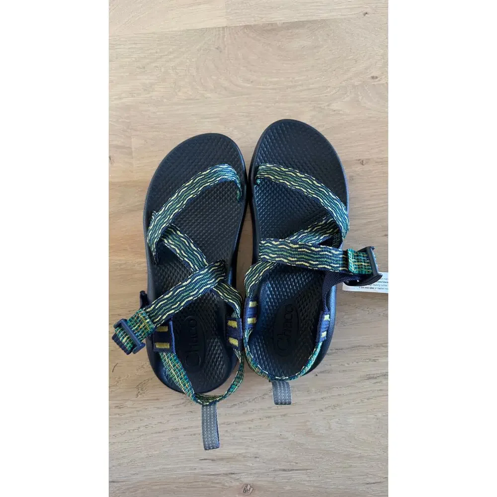 Chacos  Z/1 Classic ecotread water sandals youth size 4