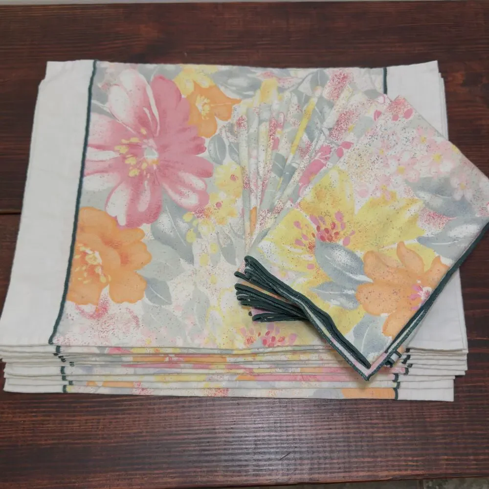 VINTAGE Floral 24pc Table Setting Placemat & Cloth Napkin Set