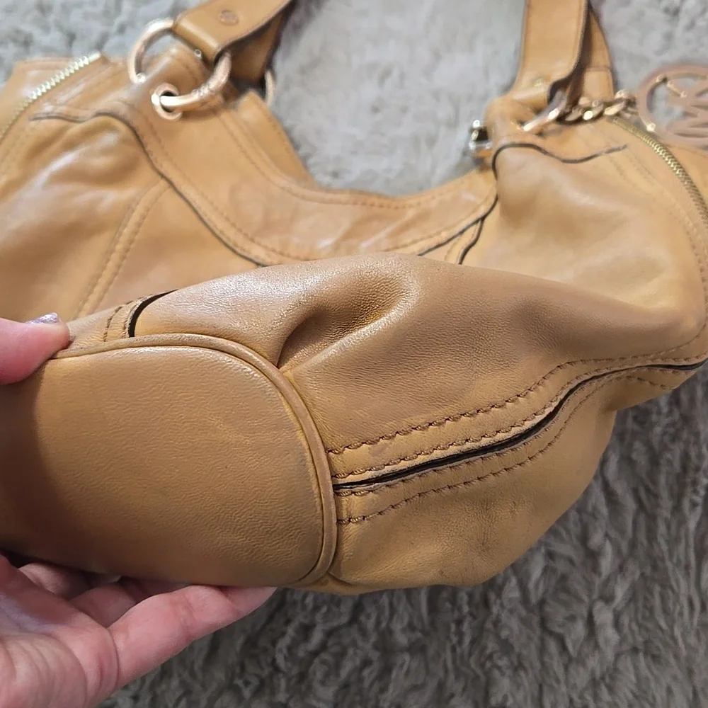 Michael Kors DAMAGED super soft real leather beige yellow shoulder bag
