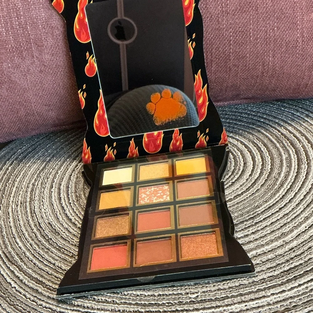 2/$15 Cheetos Eyeshadow Palette new