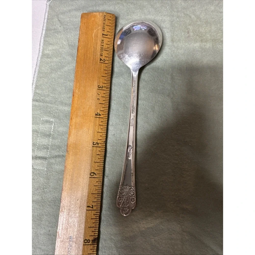 Wm Rogers Silverplate 1954 PRECIOUS  Small Casserole Spoon Original