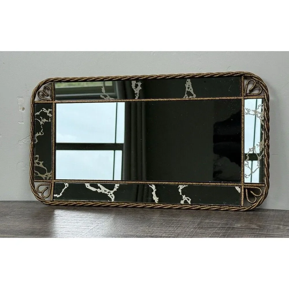 N/A vtg vanity