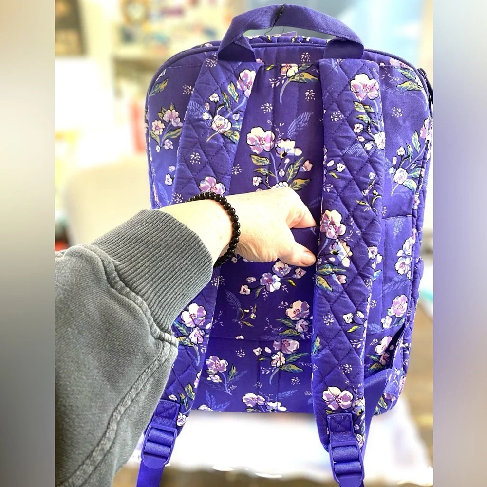Vera Bradley much page🌸