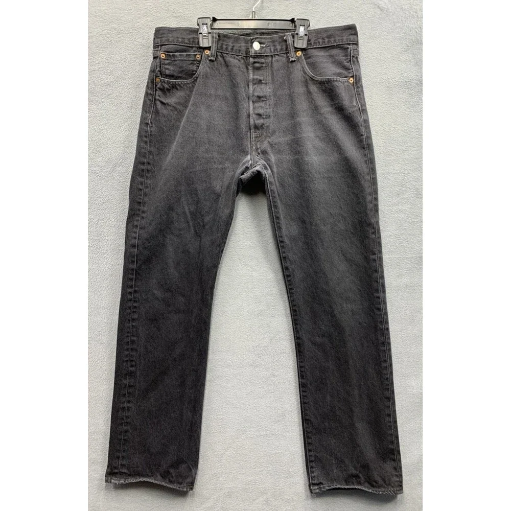 Levi's 501 Mens Denim Jeans Original Fit Button Fly Black 2016 Size 36X32 Read