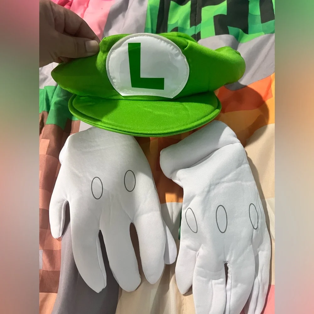 Nintendo Super Mario Luigi Hat and Gloves Set - Green