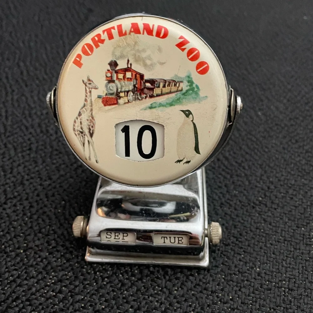 Vintage metal perpetual