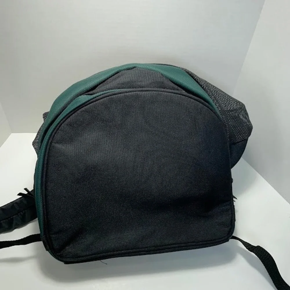 Icecap Backpack Black Green Mesh Insulated 3 Compartment Hiking Camping Travel