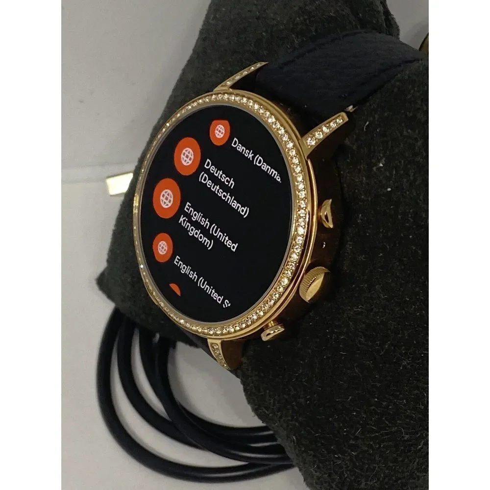 Fossil looks watch