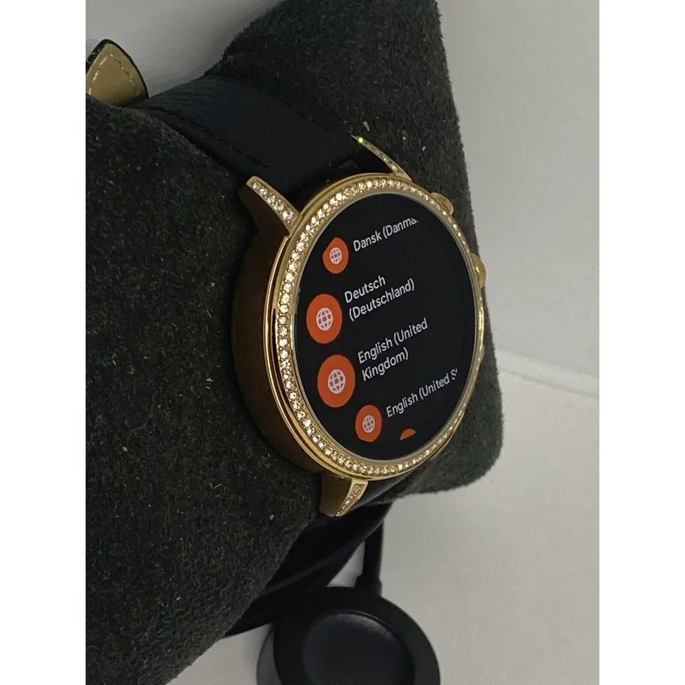 Fossil google social tracking