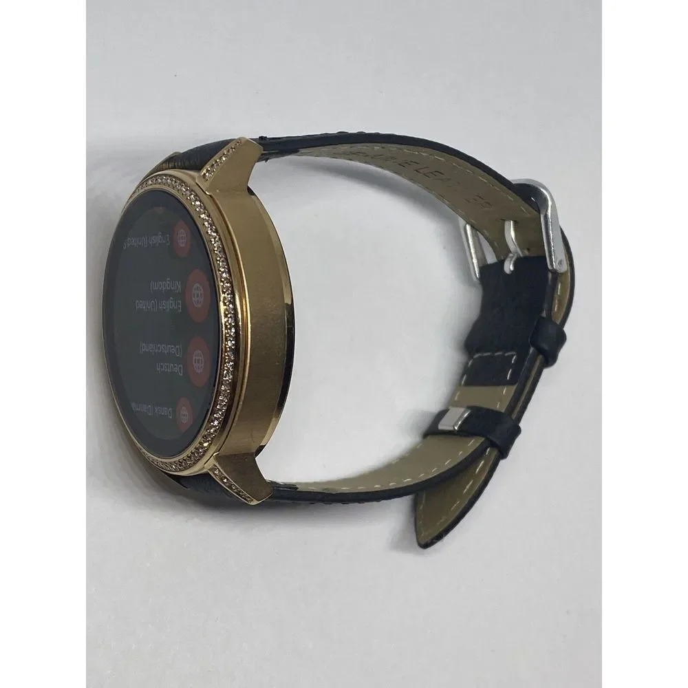 Fossil watches more