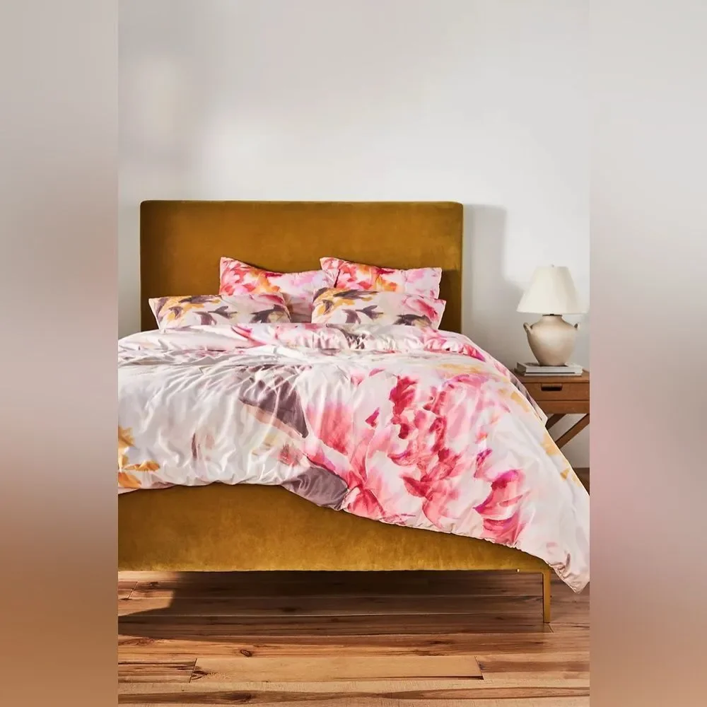 Anthropologie Velvet Shannon Floral Quilt Pink Neutral Queen NWT