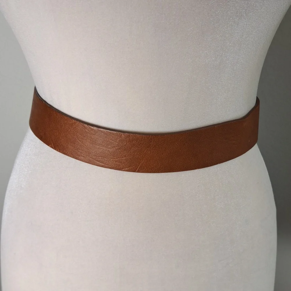 Chico’s Belt Arlie Animal Spring Haircalf Belt Size Medium Genuine Leather India