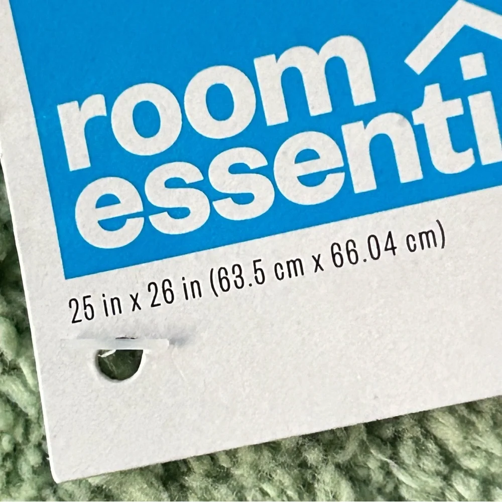 Room Essentials leaf shaped