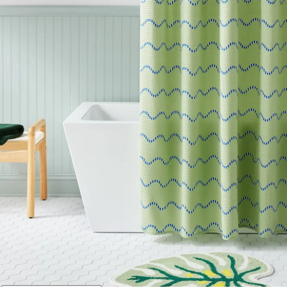 Room Essentials leaf shaped