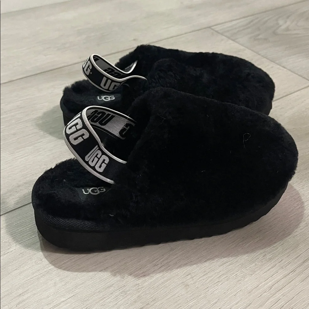 UGG Kids' Black Fuzzy Slippers