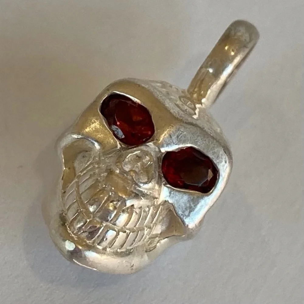 925 Sterling Silver Skull with Ruby Eyes Pendant Necklace