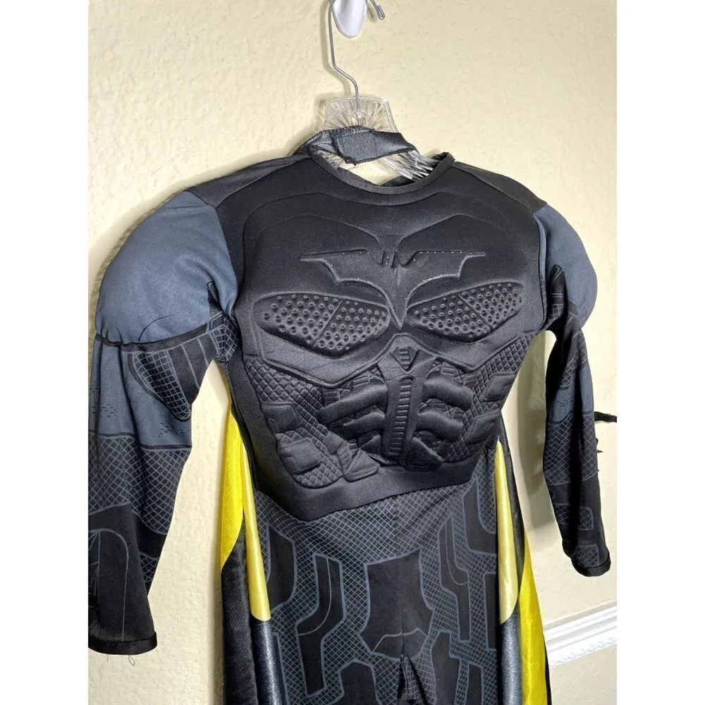 Rubies features costumes