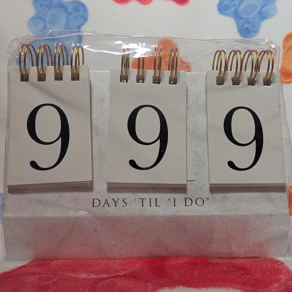 Wedding Countdown Calendar with Gold Rings