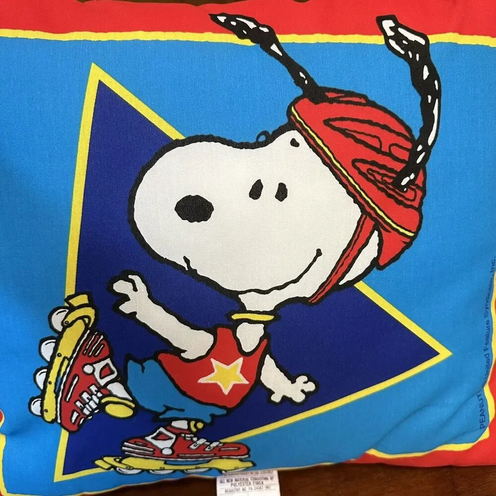 Vintage Snoopy Skating Character‎ Throw Pillow Peanuts United Feature Syndicate