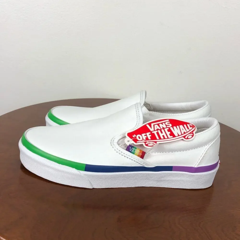 New Vans UA Classic Slip-On Sneakers White Canvas Women's Size 6