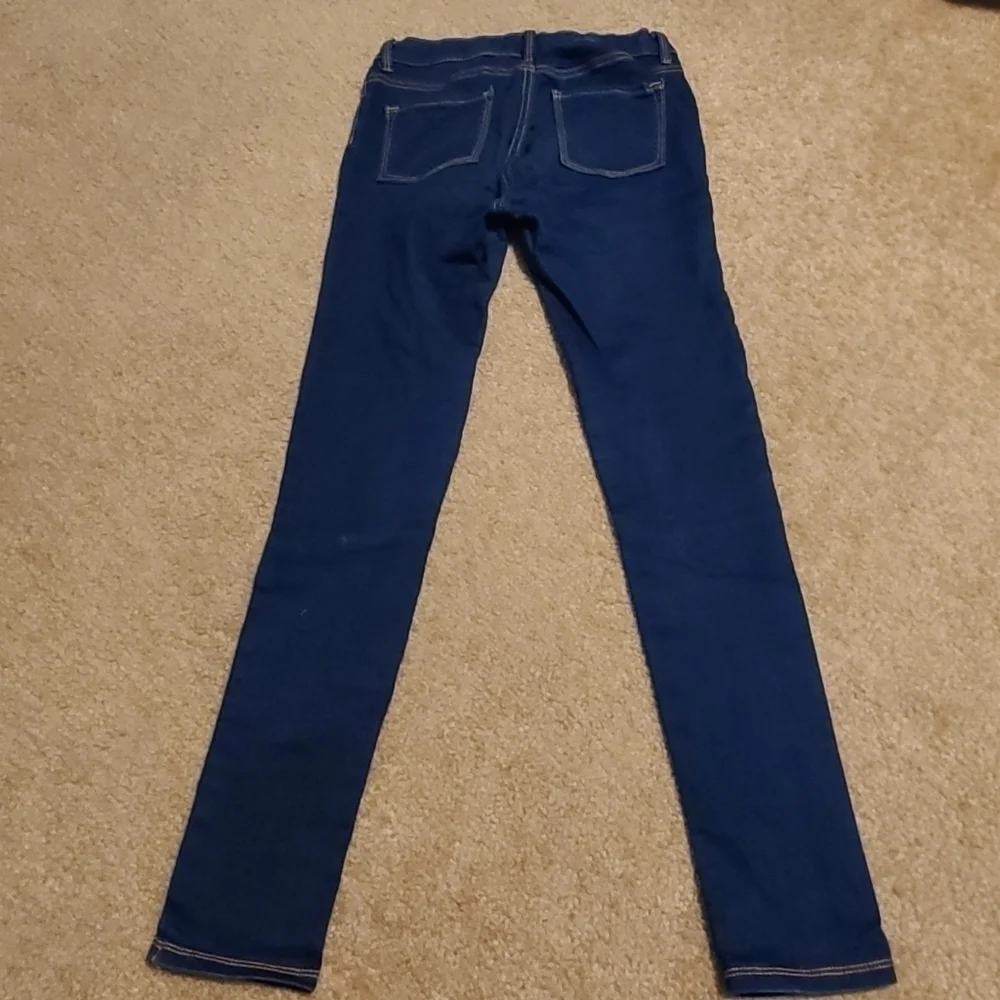 Old Navy blue excellent home