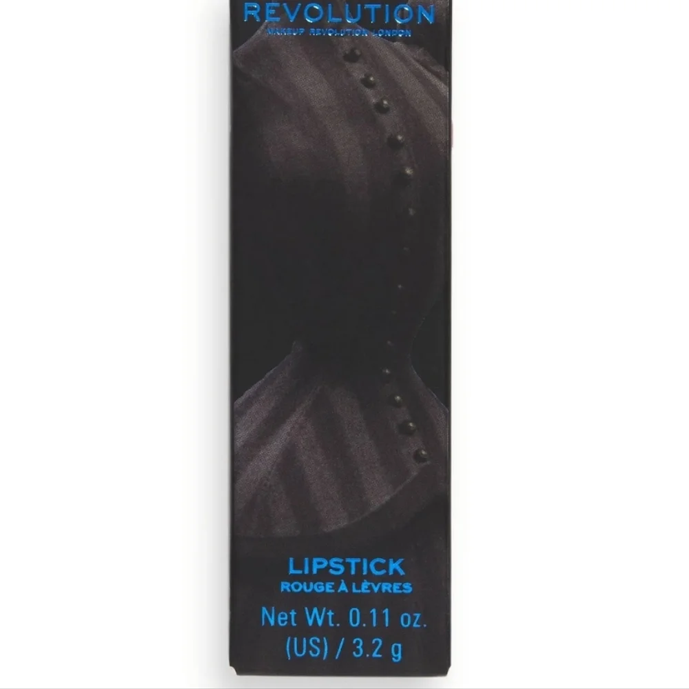 Makeup Revolution color victoria
