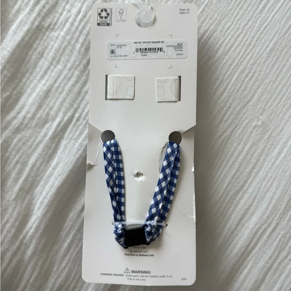 NWT 2 Piece Tie and Pocket Square Set for Boys from Wonder Nation