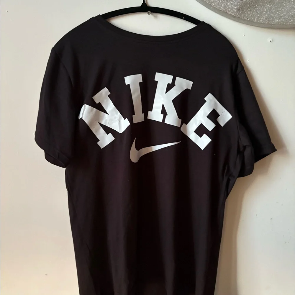 Nike stylish black
