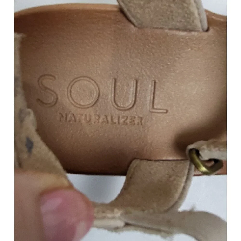 Soul Naturalizer Womens Tan Strappy Sandals Shoes Size 6