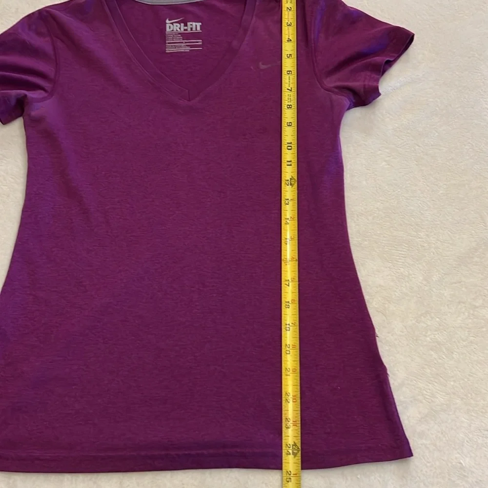 Nike worn regular fit